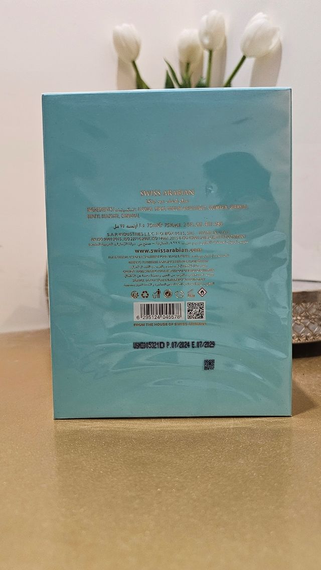 Perfume Shaghaf Oud Tonka de Swiss Arabian.