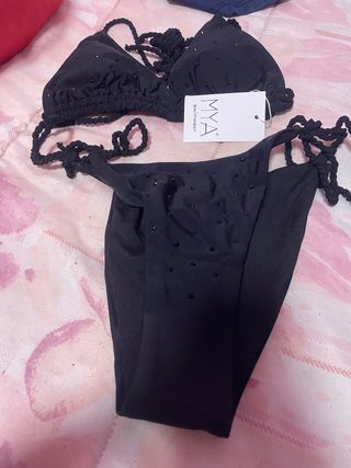 Bikini MYA negro brillante
