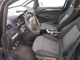Opel Zafira 2005