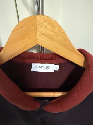 Polo Calvin Klein - marrón y rojo - Talla L