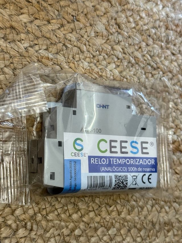 Reloj CHINT analógico 1mid c/res. 100h