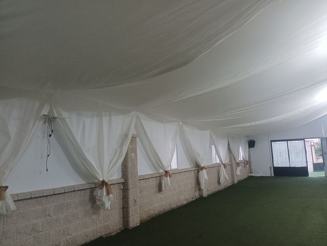 T
Telas blancas 3x15m - Decoración eventos.