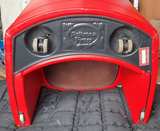 Poltrona Frau pelle Ego rossa design Pininfarina