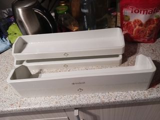 Cajones frigorífico Indesit