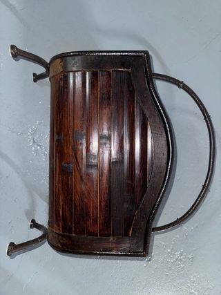 Revistero madera y metal vintage
