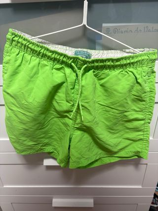 Bañador Primark verde neón