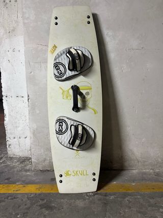 Tabla Kitesurf G3 Skull