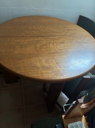 Mesa redonda extensible madera - 6 comensales