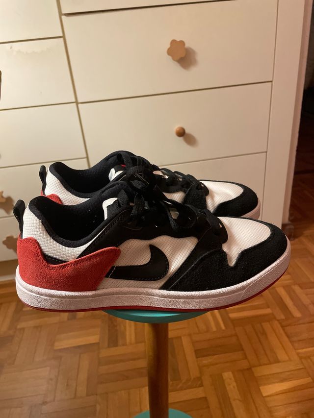 Zapatillas Nike SB - Talla 38