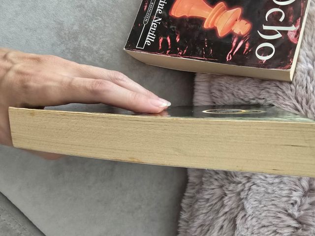 Lote Katherine Neville. El ocho+ Riesgo calculado