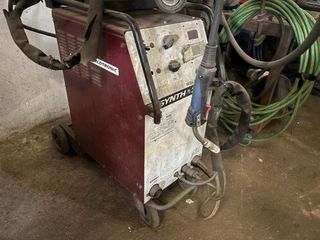Soldadoras MIG 348 y Tomahawk 1538