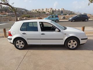Volkswagen Golf 1998