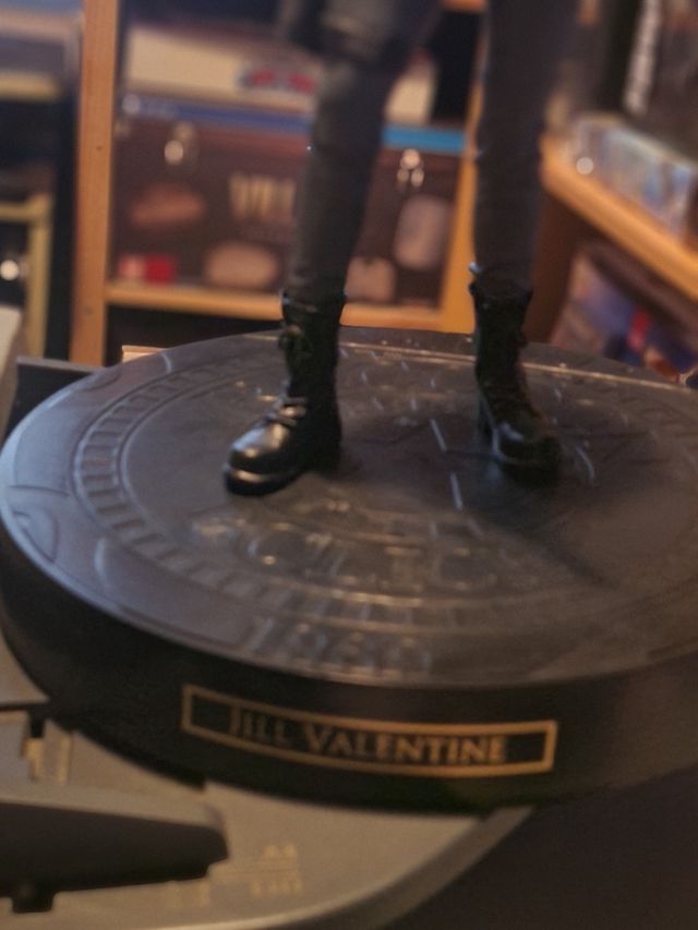 Figura Jill Valentine Resident Evil