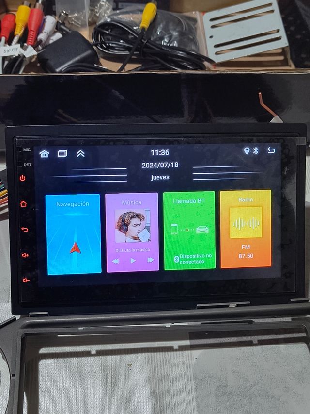 Pantalla Coche 7" con Sistema Android 13 y Carplay