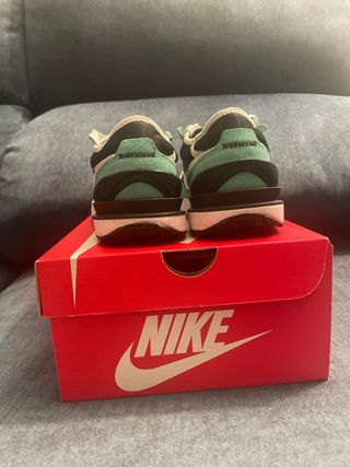 Nike Waffle One - 37.5