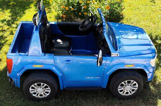 Coche eléctrico GMC 4x4 niños