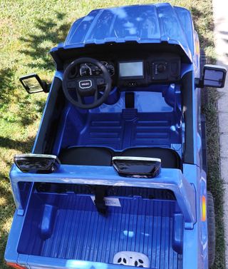 Coche eléctrico GMC 4x4 niños