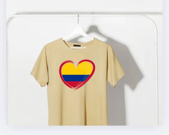 Camisetas con la nacionalidad que desees