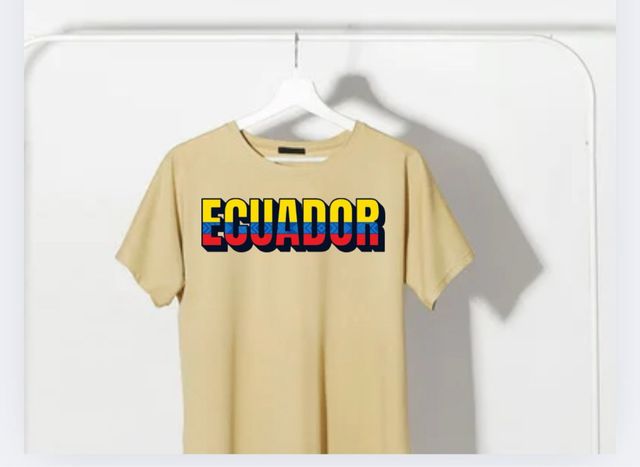 Camisetas con la nacionalidad que desees