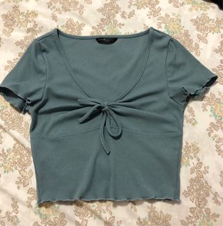 Top corto SHEIN celeste