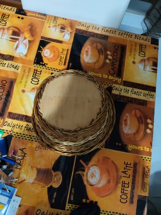 Cesta mimbre marrón con asas