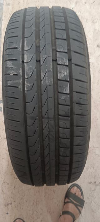Neumático Pirelli 205/50 R17 89V