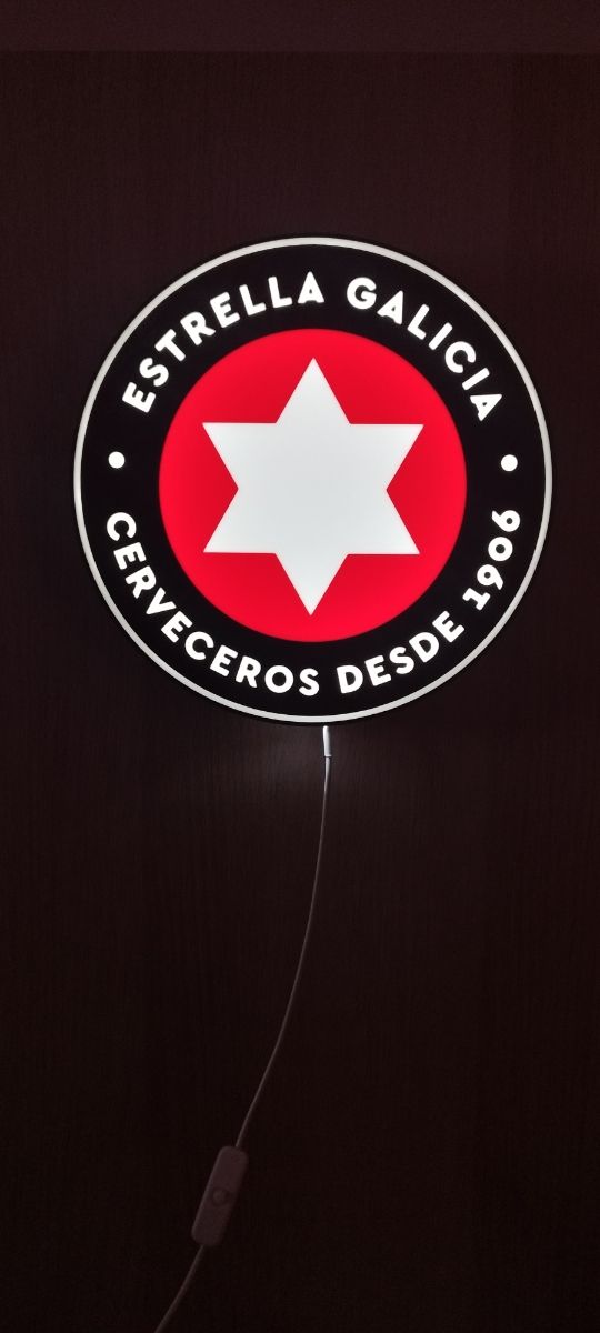 Expositor luminoso Estrella Galicia Light box