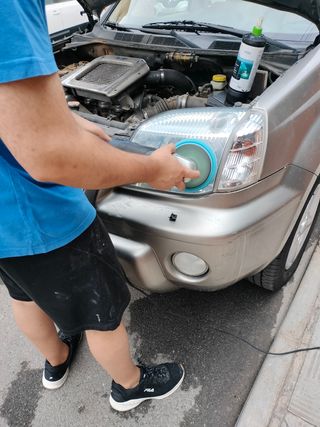 Pulido y abrillantado de faros