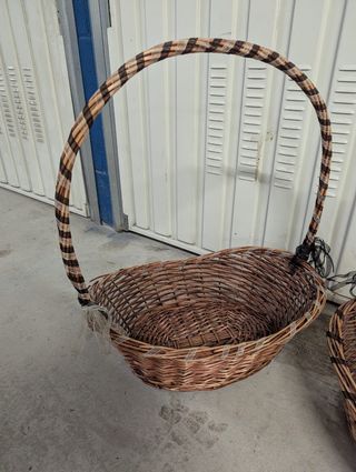 Cestas de mimbre grandes