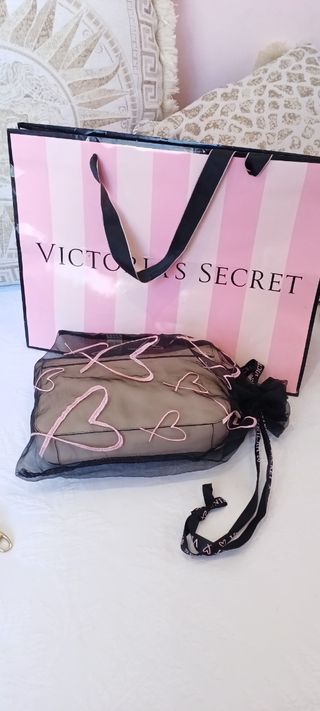 Pochette Victoria's Secret beige