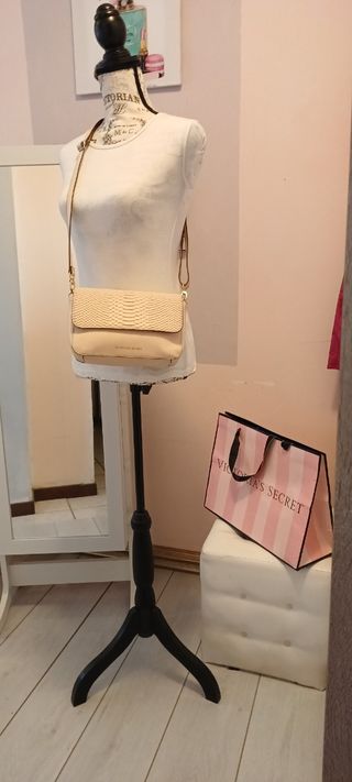 Pochette Victoria's Secret beige
