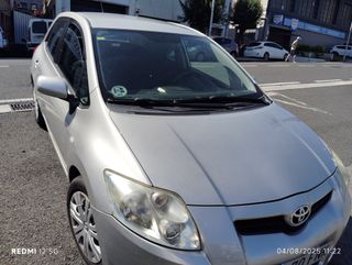Toyota Auris 2007 gris plata automático