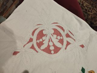 Muestrario Bordado Singer: Tela algodón.