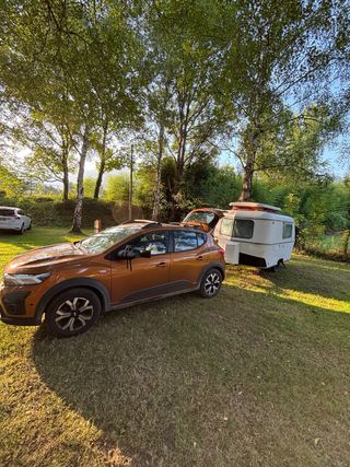 Caravana Eriba Puck con papeles y menos de 750