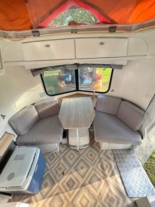 Caravana Eriba Puck con papeles y menos de 750