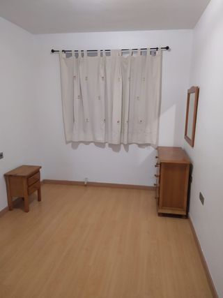 Particular, venta de vivienda.
