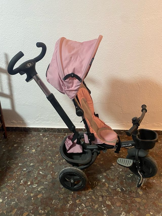 Triciclo infantil rosa, ruedas de goma