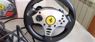 Volante Thrustmaster Ferrari Challenge