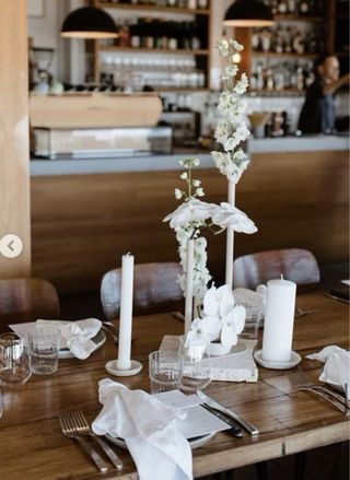 Sedute per matrimoni in marmo da decorare