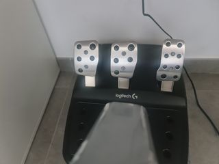 Playseat Evolution blanco + Logitech G29