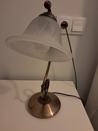 Lampara techo clásica + 2 para mesita de noche.