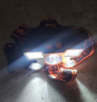 Linterna frontal LED recargable