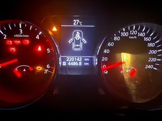 Nissan Qashqai+2 2010