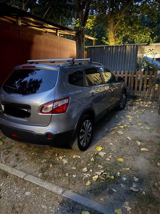 Nissan Qashqai+2 2010