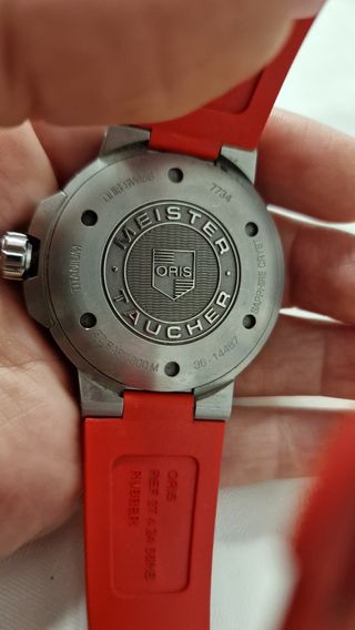 ORIS Aquis - Reloj Deportivo