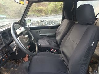 Daihatsu Rocky 1991