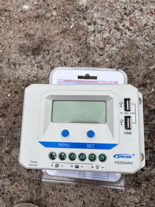 Controlador Solar Epever VS2024AU