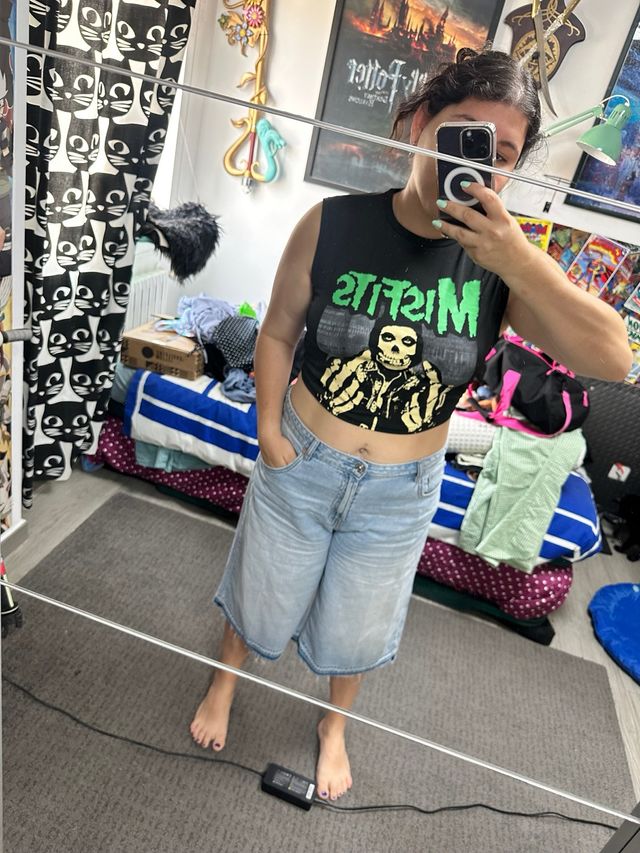 Top Misfits crop negro-verde