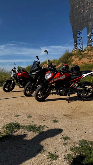 KTM Duke 125 (2019) + accesorios