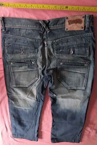 Pantalones de hombre variados en muy buen estado